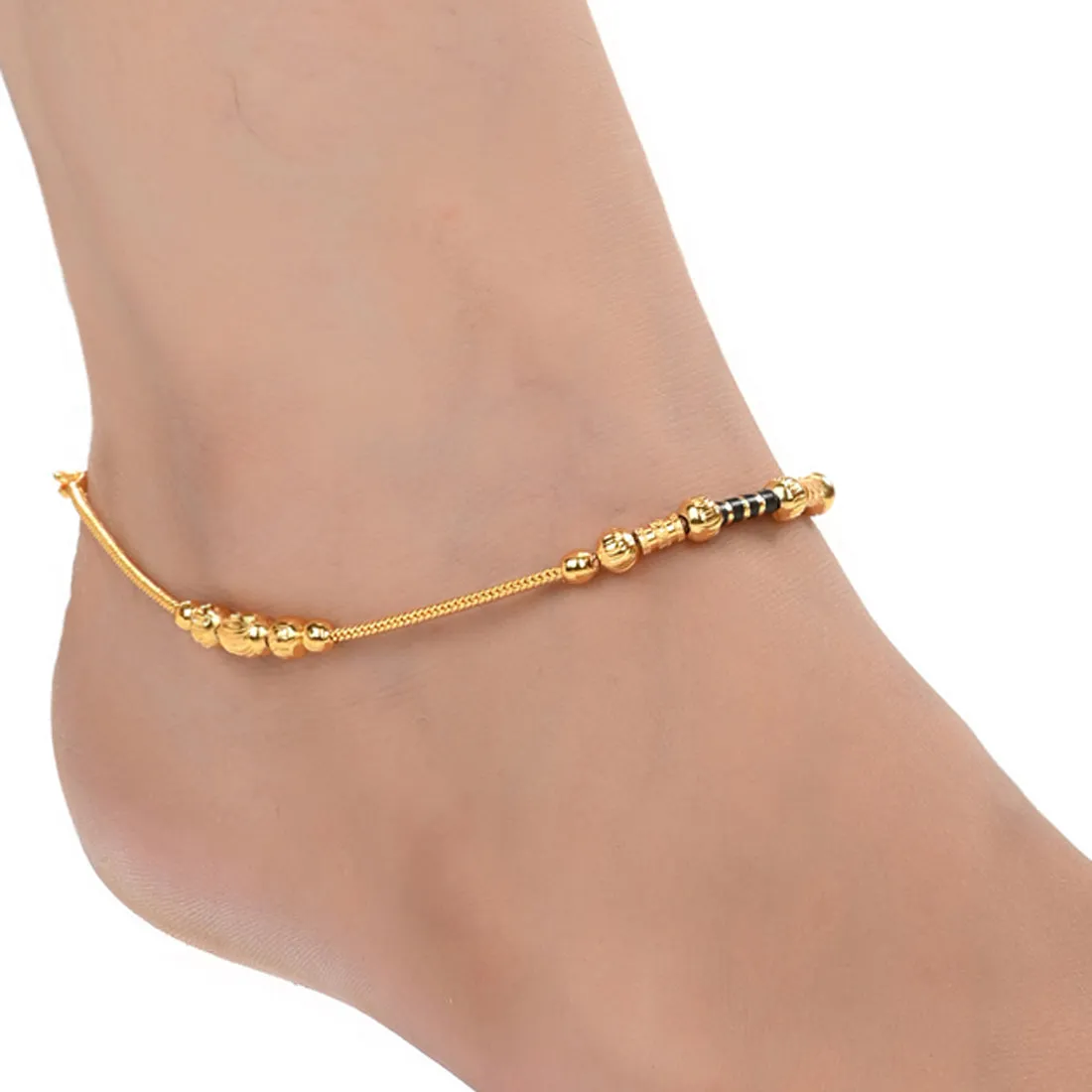 AanyaCentric Gold Plated Traditional Anklets Payal - Classic and Stylish for Women and Girls