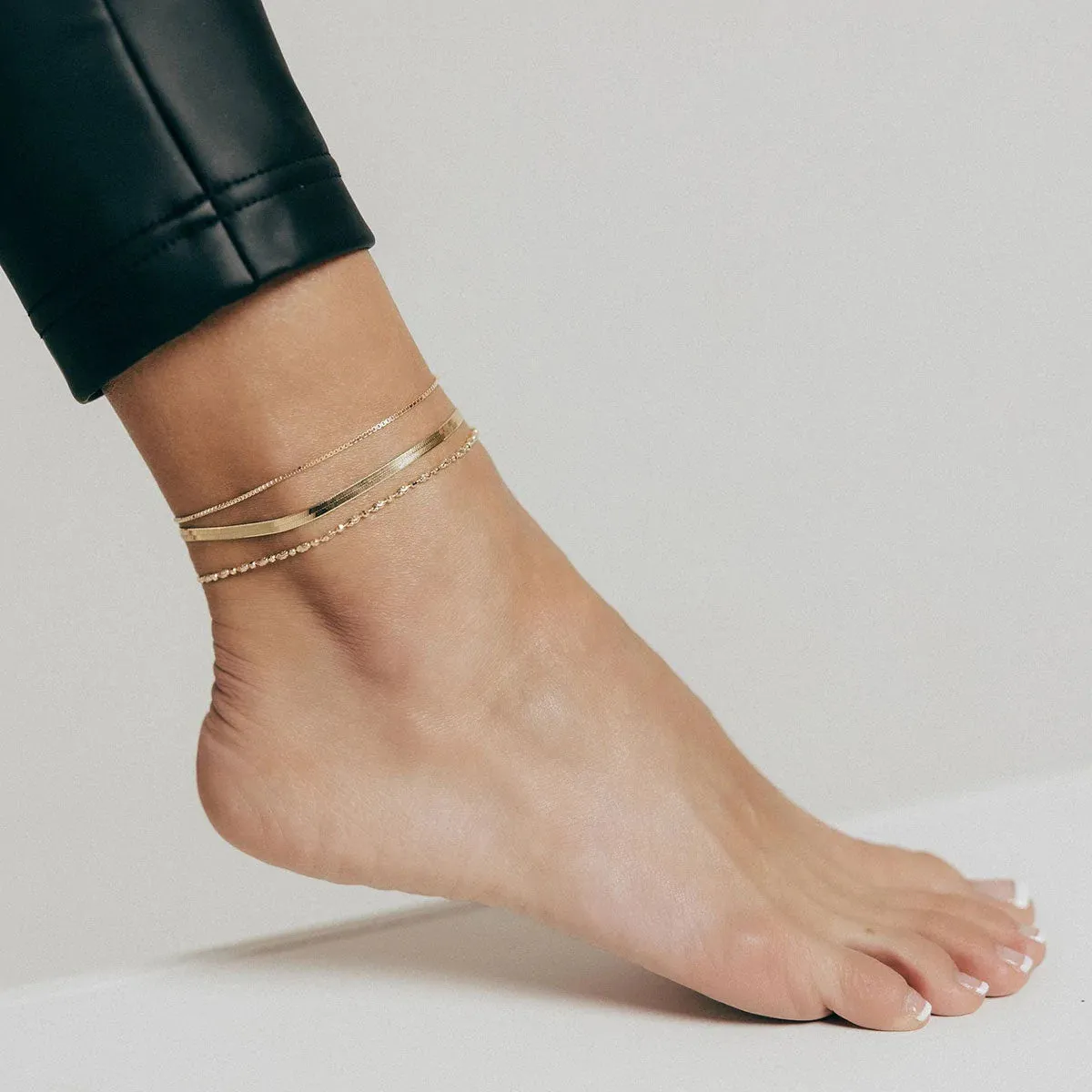 Adjustable Luna Bead Anklet (Gold)