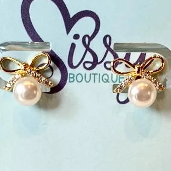 CZ RIBBON & PEARL STUDS