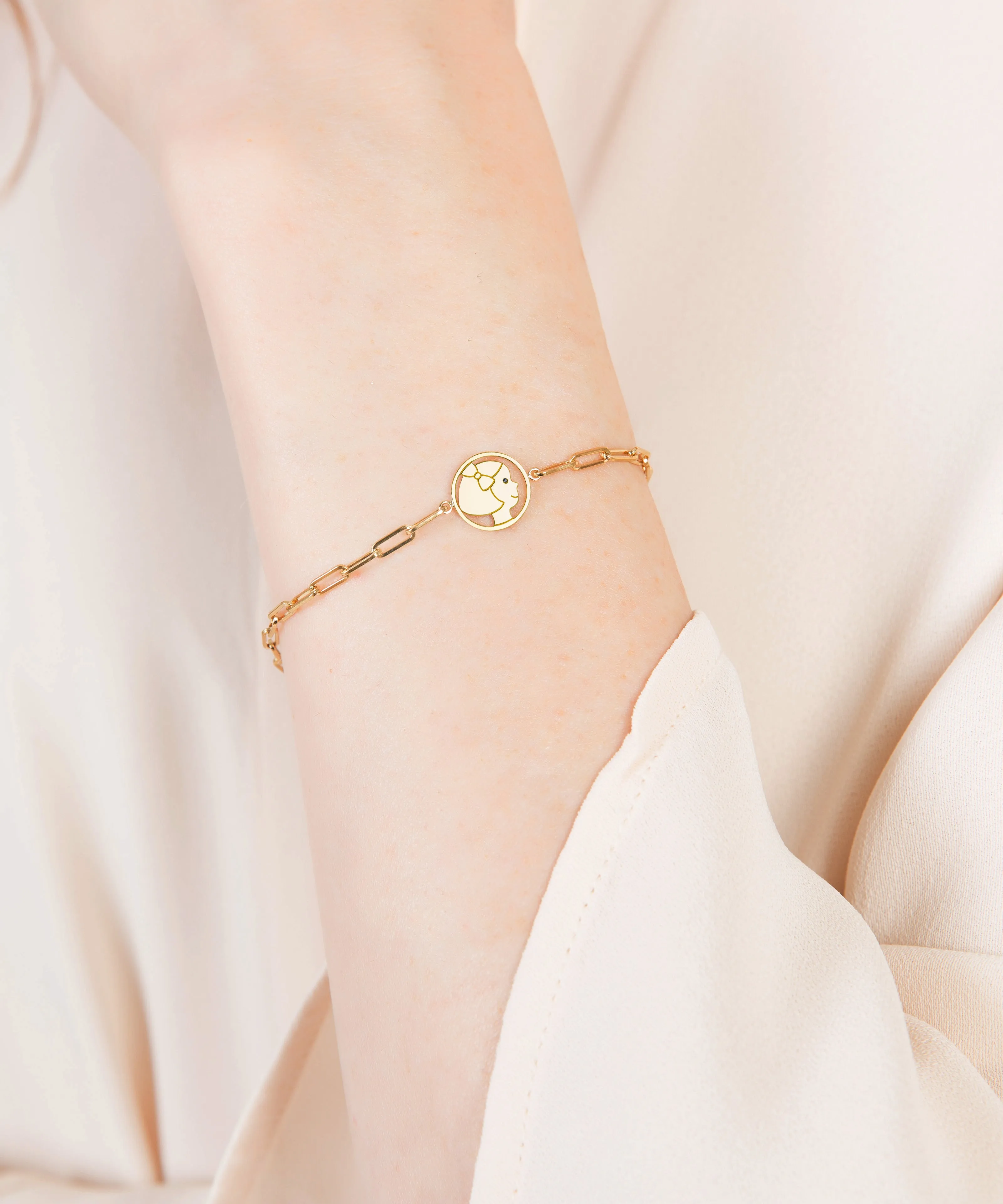 Delicate Girl Silhouette Bracelet