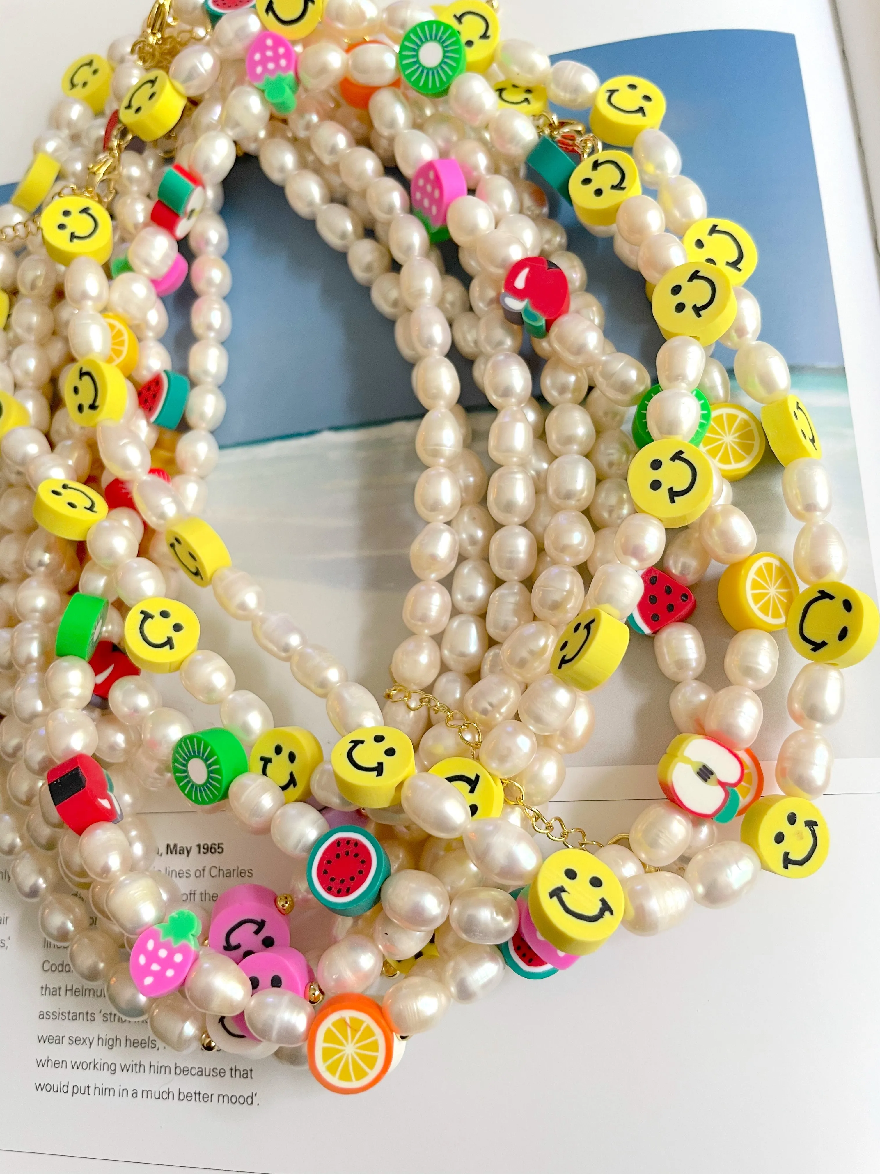 Happy pearls combines necklaces