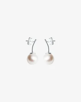 Le Pearl studs silver