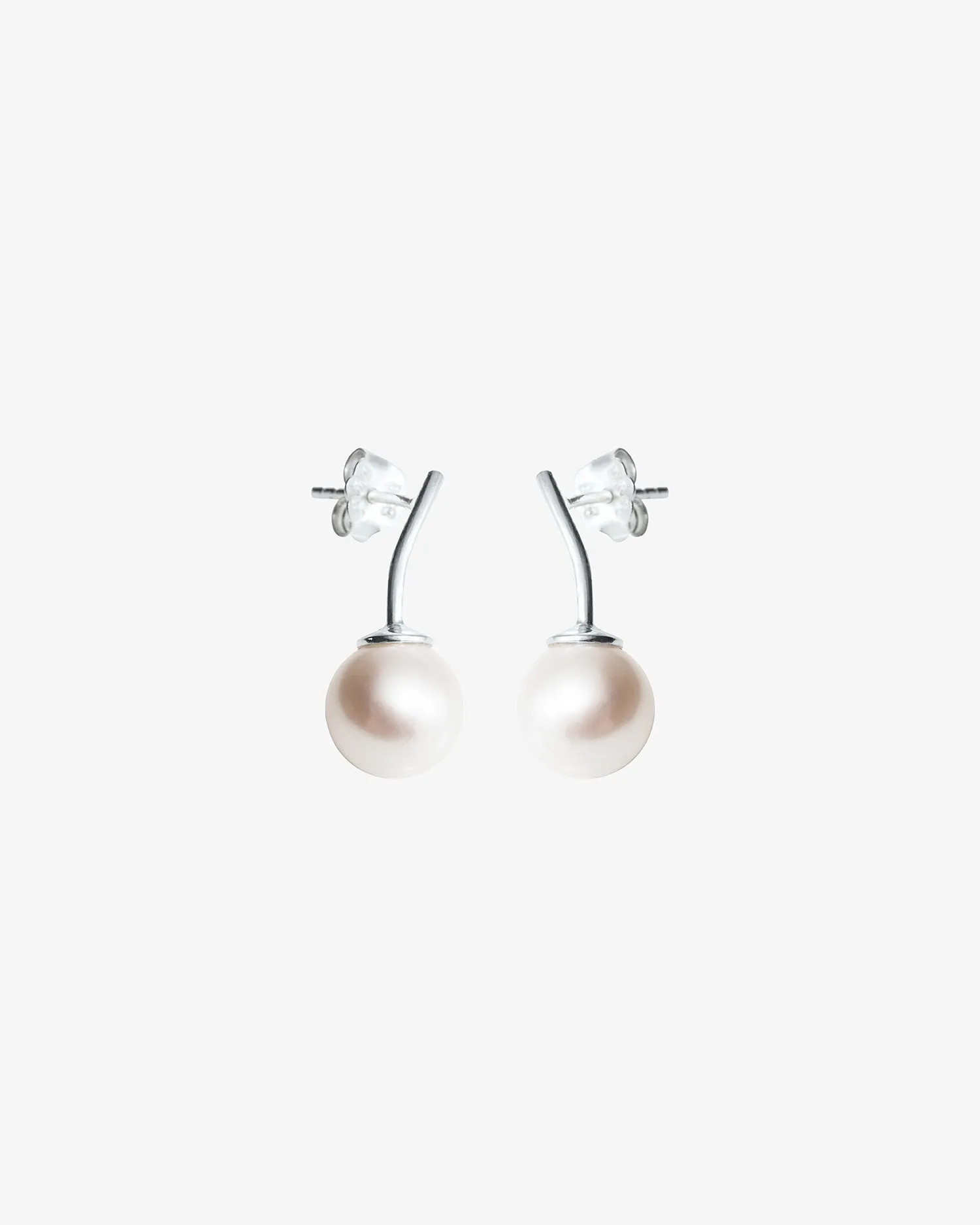 Le Pearl studs silver