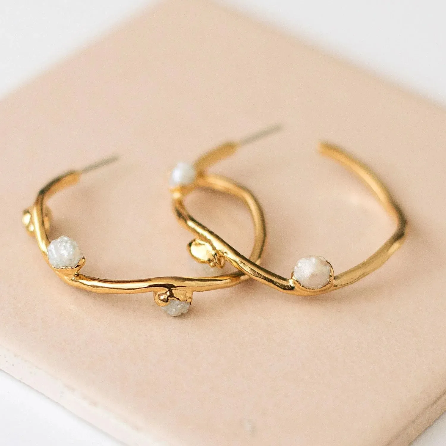 Pearl Wave Hoops SS01