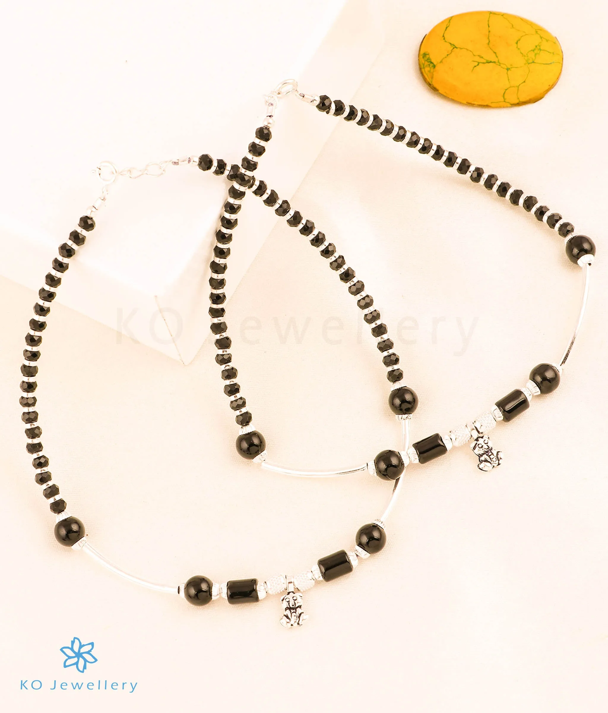 The Manvita Silver Blackbead Nazariya Anklets