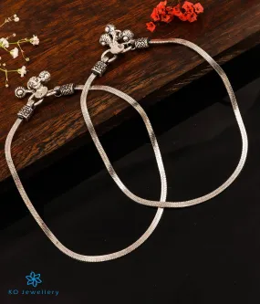 The Nahid Silver Chain Anklets