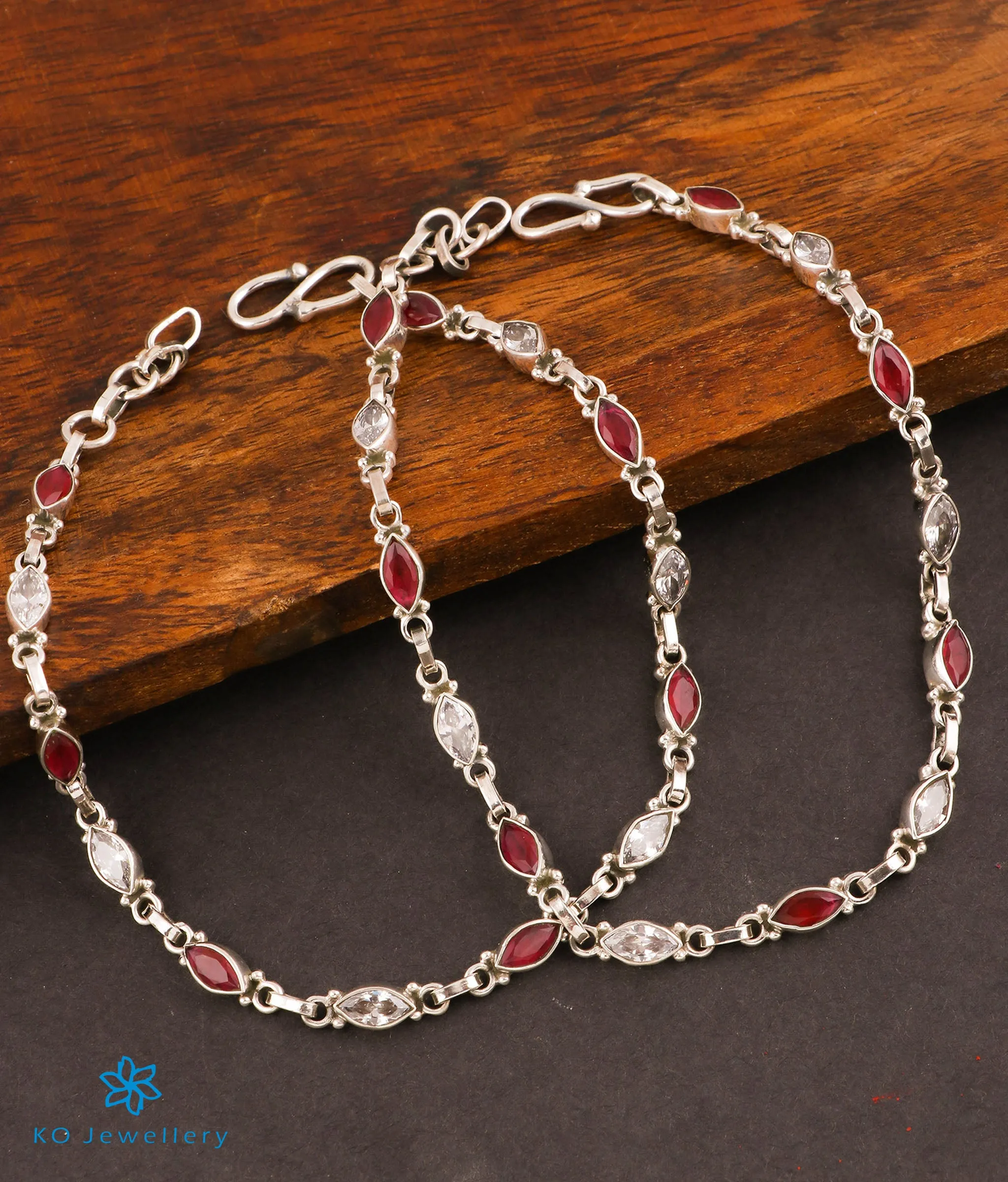 The Varna Silver Gemstone Anklets (Red/White)