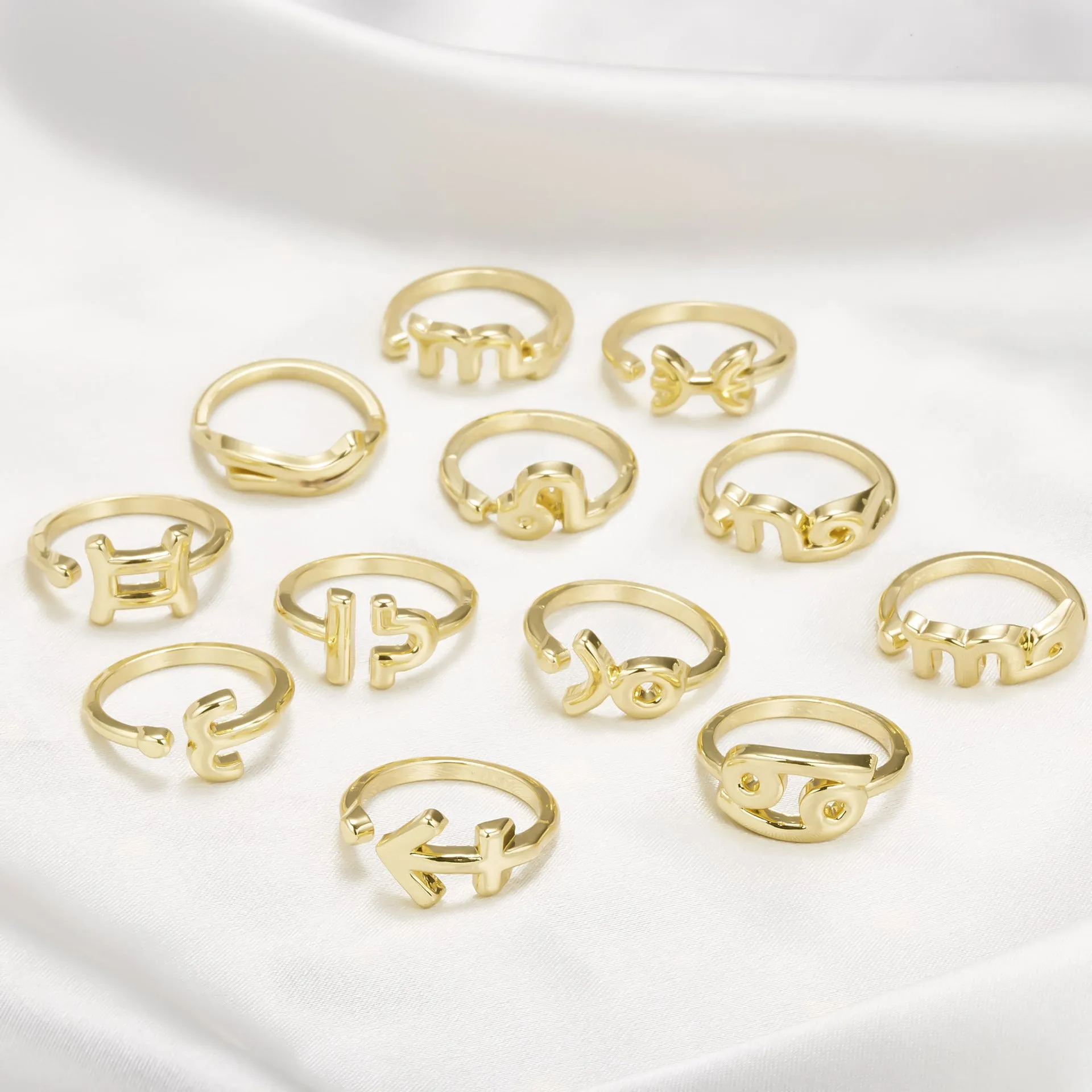 Zodiac Sign Rings - Gold